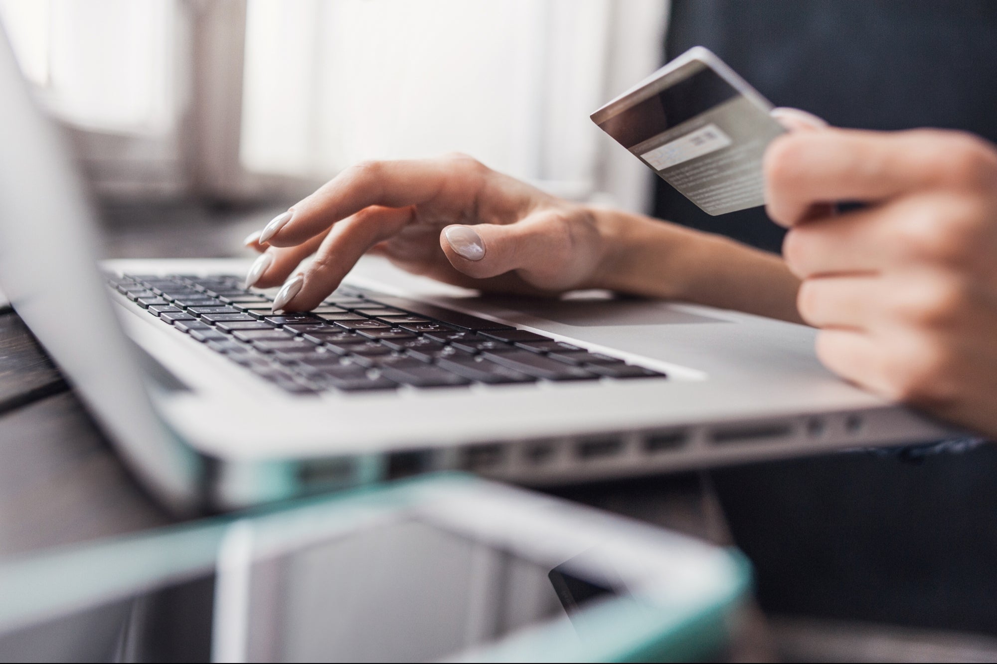 Drive Your Online Business’s Sales With 5 Simple Strategies